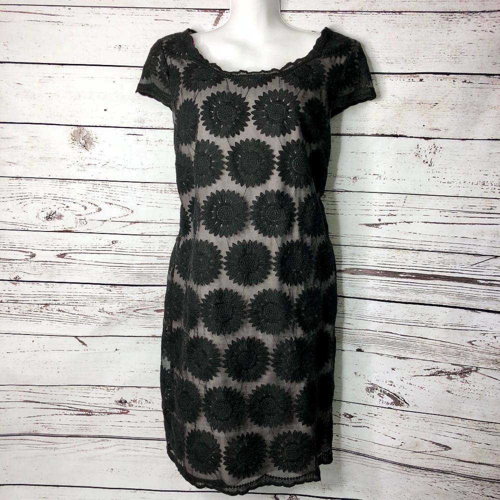 Elegant Black Lace Dress